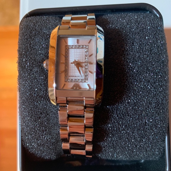 NEW Emporio Armani Women’s Watch - Picture 5 of 10
